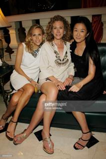 Vera Wang feet photo 17