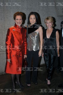 Vera Wang feet photo 5
