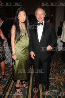 Vera Wang feet photo 9