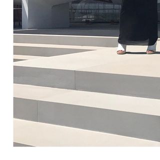 Vera Wang feet photo 4