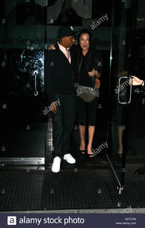 Vera Wang feet photo 17