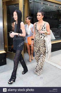 Vera Wang feet photo 5