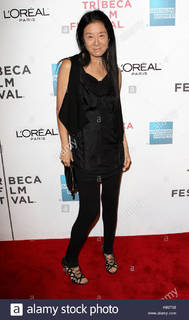 Vera Wang feet photo 13