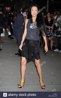 Vera Wang feet photo 12