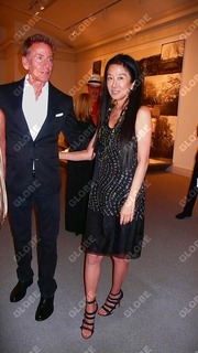 Vera Wang feet photo 8