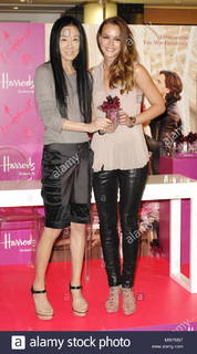 Vera Wang feet photo 15