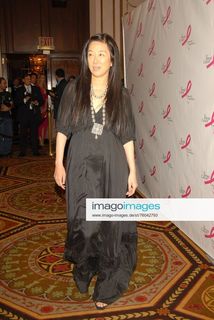 Vera Wang feet photo 6