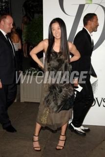 Vera Wang feet photo 12