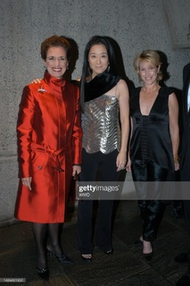 Vera Wang feet photo 4