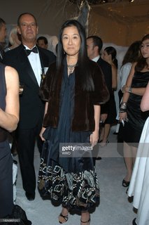Vera Wang feet photo 1