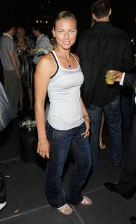 Vera Zvonareva feet photo 17