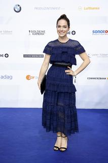 Verena Altenberger feet photo 1