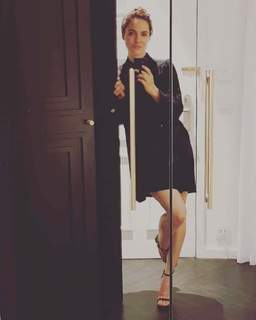 Verena Altenberger feet photo 4