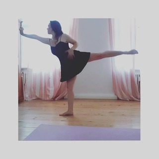 Verena Altenberger feet photo 5