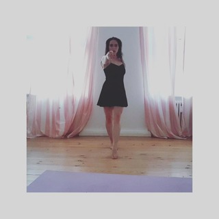Verena Altenberger feet photo 2