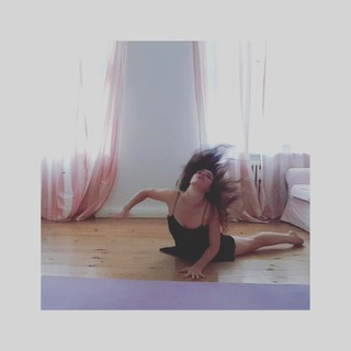 Verena Altenberger feet photo 18