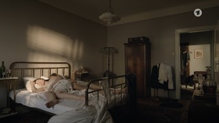 Verena Altenberger feet photo 12