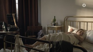Verena Altenberger feet photo 10