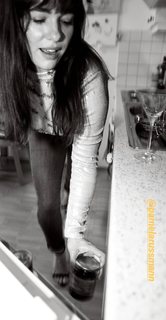 Verena Altenberger feet photo 7