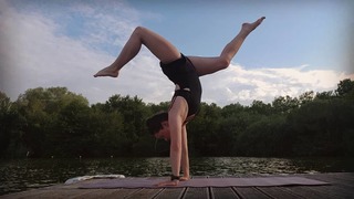Verena Altenberger feet photo 6