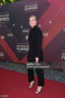 Verena Altenberger feet photo 14