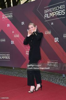 Verena Altenberger feet photo 13