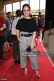 Verena Altenberger feet photo 5