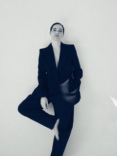 Verena Altenberger feet photo 2