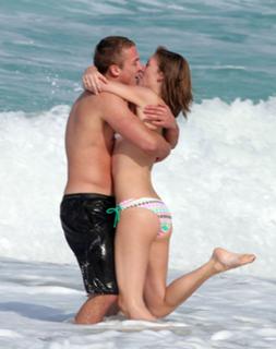 Verity Rushworth feet photo 4