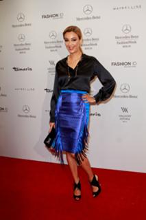 Verona Pooth feet photo thumbnail