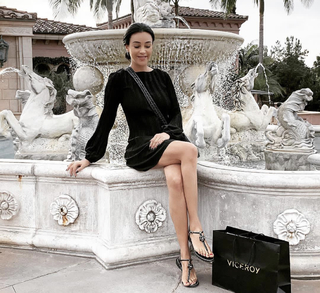 Verona Pooth feet photo thumbnail