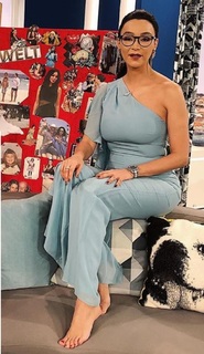 Verona Pooth feet photo thumbnail