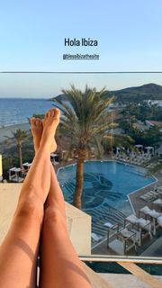 Veronica Blume feet photo 8