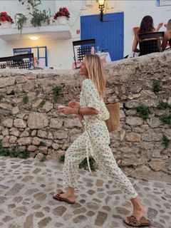Veronica Blume feet photo 5