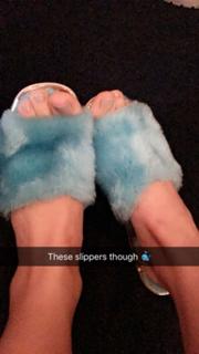 Veronica Dunne feet photo 19