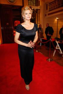 Veronica Ferres feet photo thumbnail