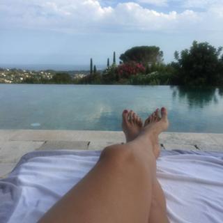Veronica Ferres feet photo thumbnail