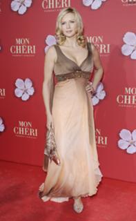 Veronica Ferres feet photo thumbnail