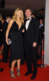 Veronica Ferres feet photo thumbnail