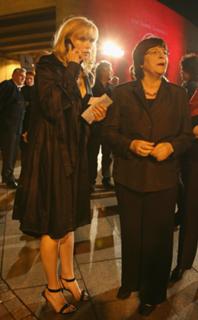 Veronica Ferres feet photo thumbnail