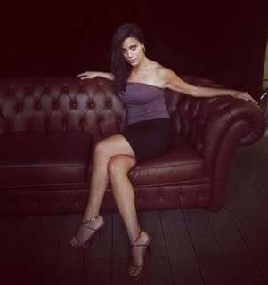 Veronica Gentili feet photo thumbnail