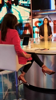 Veronica Gentili feet photo thumbnail