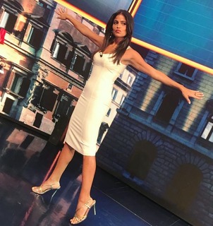 Veronica Gentili feet photo thumbnail