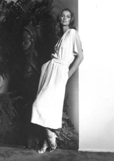 Veronica Hamel feet photo 1