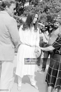 Veronica Hamel feet photo 6