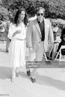 Veronica Hamel feet photo 3