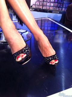 Veronica Maya feet photo thumbnail
