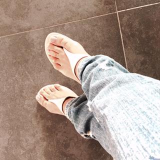 Veronica Maya feet photo thumbnail
