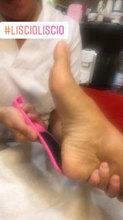 Veronica Maya feet photo thumbnail