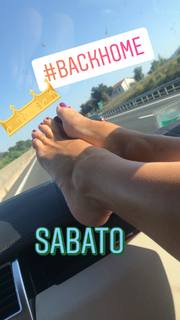 Veronica Maya feet photo thumbnail